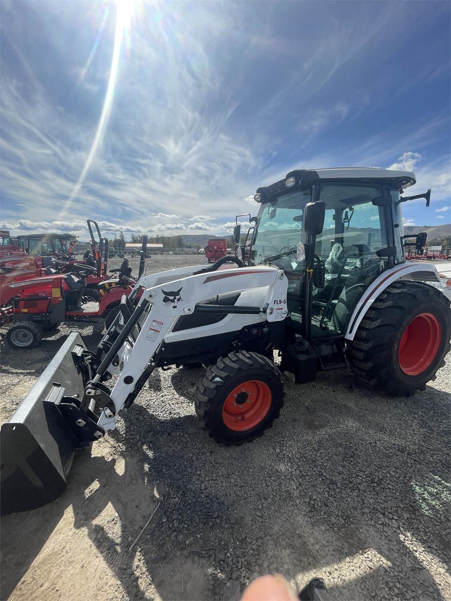 Bobcat CT5555 Tractor - Image 2