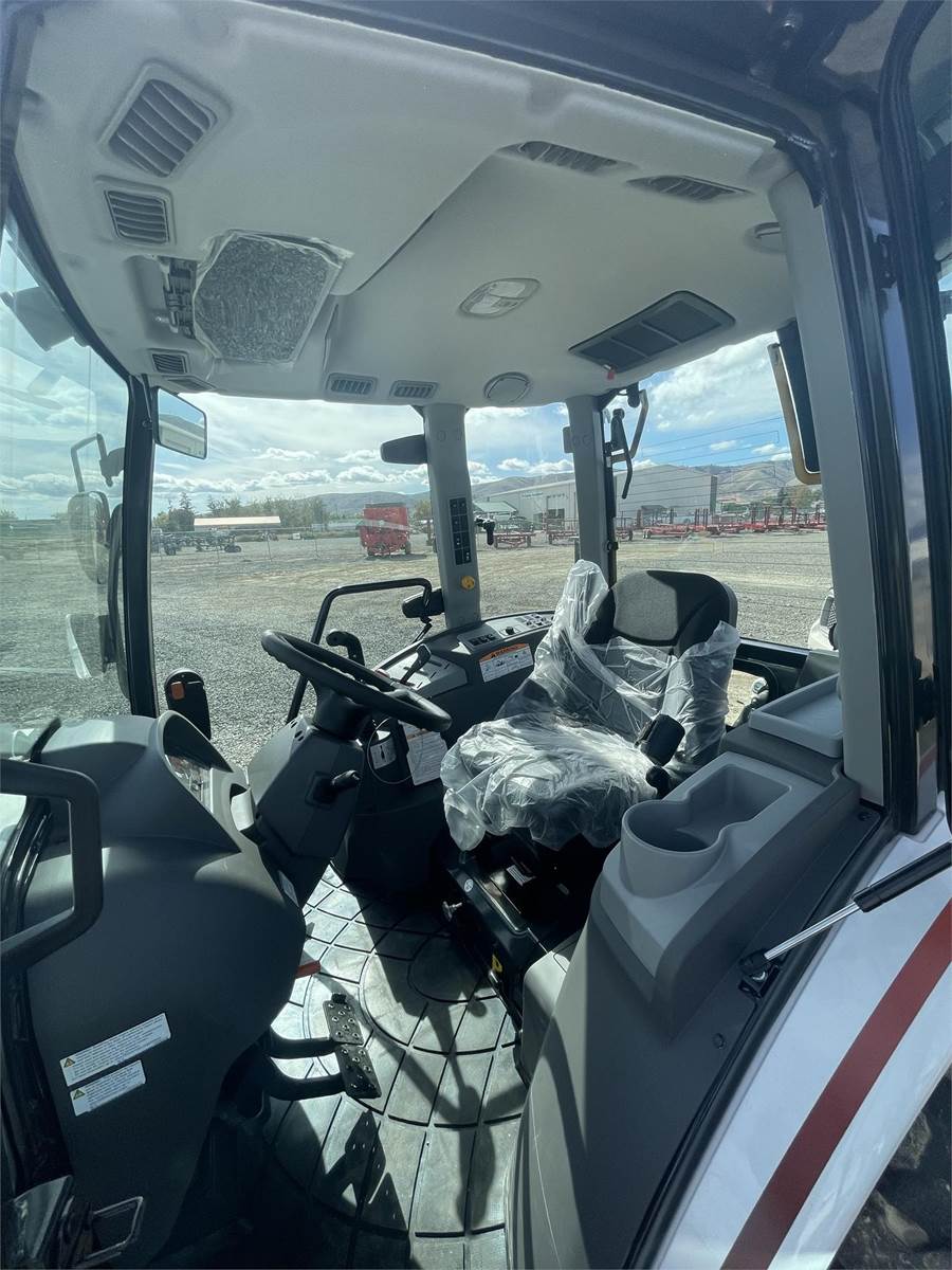 Bobcat CT5555 Tractor - Image 5