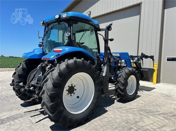 NEW HOLLAND T6.165 TRACTOR - Image 2